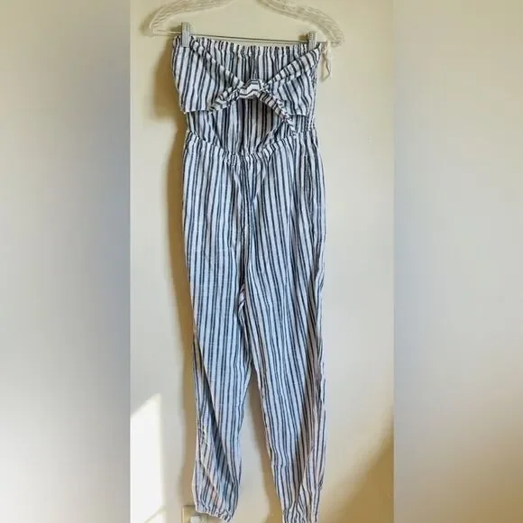 NWT Aerie Striped Smocked Strapless Jumpsuit XS - Picture 2 of 7
